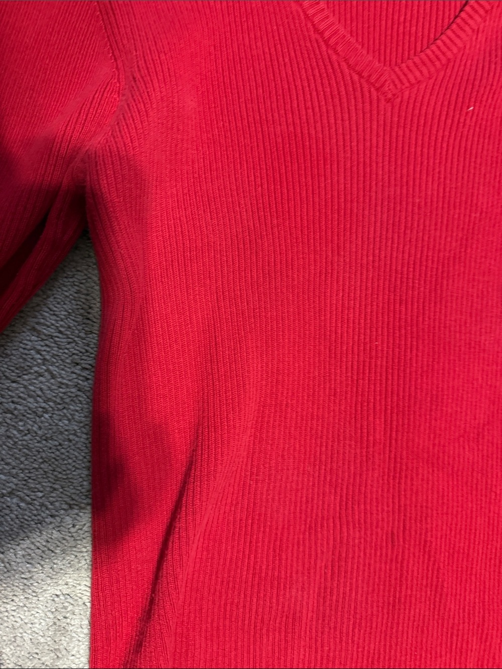 GAP Red V-Neck Ribbed Sweater - Picture 4 of 6
